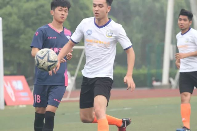 中国男篮新星崛起！16岁张懿赵杰两场狂砍44分，成为后续希望